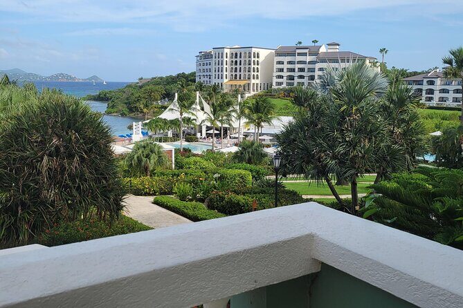 PARADISE TAXI & TOURS USVI-St. Thomas- Airport Transfer to Ritz Carlton Elysian - Finding your driver at Cyril E. King Airport (without the wandering)