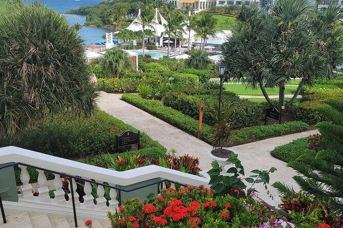 PARADISE TAXI & TOURS USVI-St. Thomas- Airport Transfer to Ritz Carlton Elysian - Possible hiccups: construction, timing, and the few things to plan