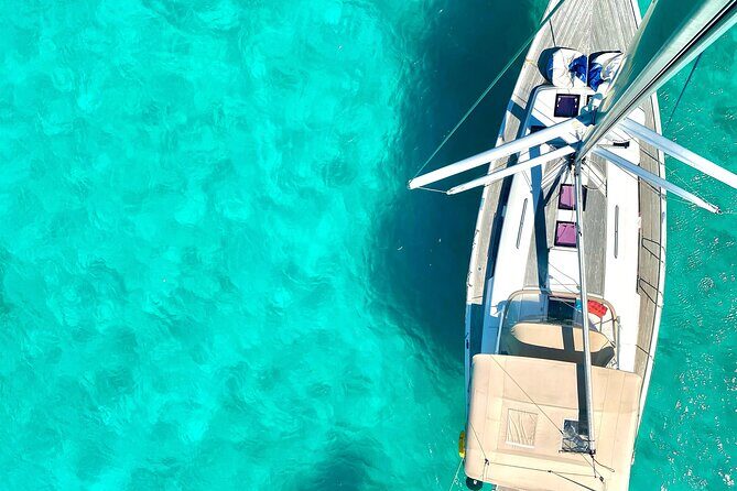 Private Full Day Sail in Virgin Islands National Park - Lunch and drinks on board: the comfort factor you’ll feel