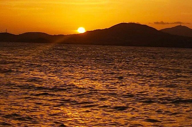 Private Sunset Charter + Guided Night Snorkeling in St Thomas - Flashlight snorkeling after dark: how to get the most out of limited light