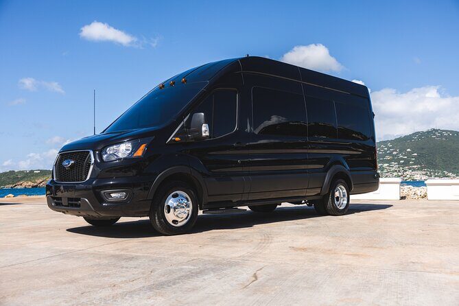 Shared VIP Shuttle from STT Airport to Ritz Carlton St Thomas - The ride itself: smooth handling on winding St. Thomas roads