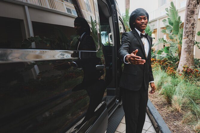 Shared VIP Shuttle from STT Airport to Ritz Carlton St Thomas - Where you’ll meet and how you’ll know it’s your van